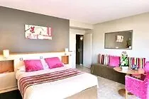 The Originals Residence, Les Strelitzias Juan-les-Pins Aparthotel